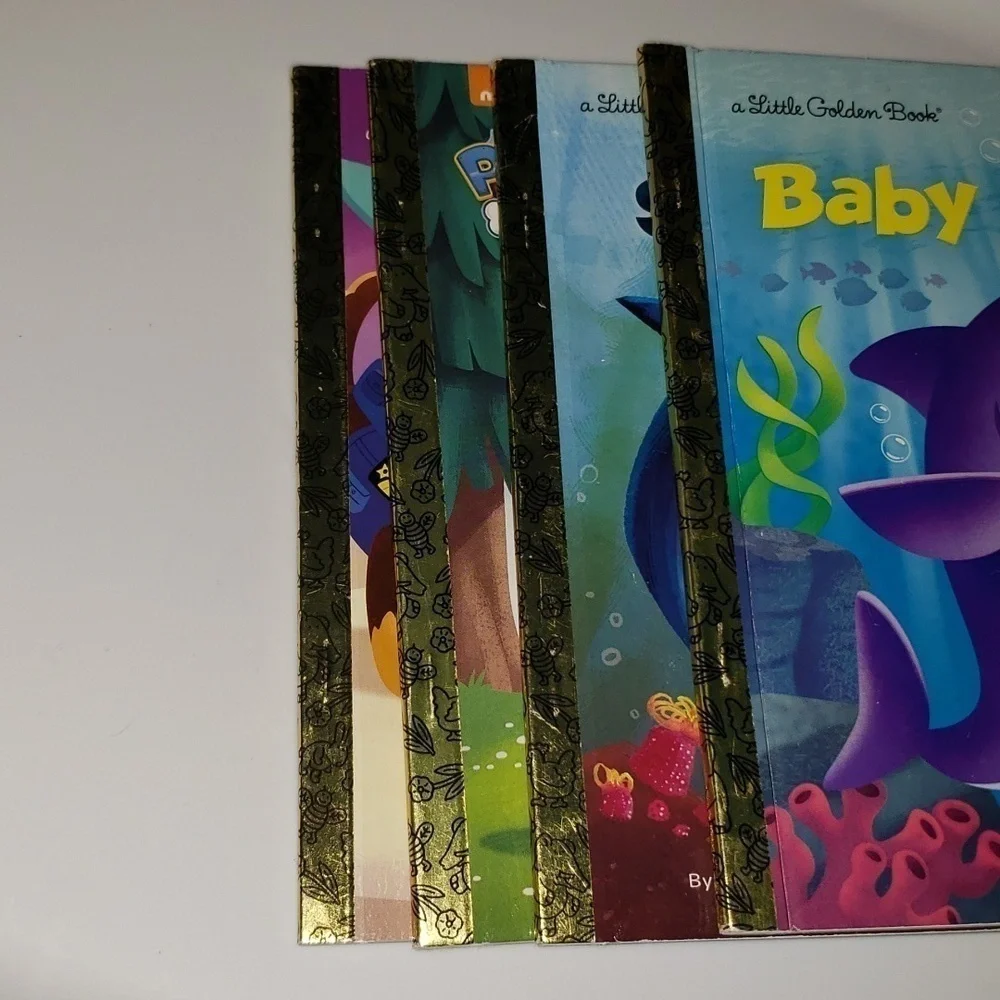 4 Little Golden Books Sharks, Baby Shark, Paw Patrol NEW!